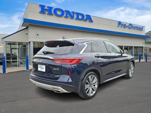 Used 2021 INFINITI QX50 Sensory w/ Cargo Package AWD/4WD image 4