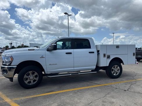 Used 2024 RAM 2500 Big Horn AWD/4WD image 5