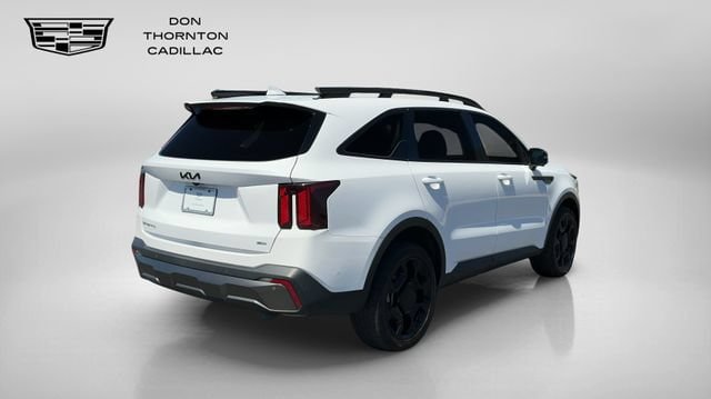 Used 2025 Kia Sorento SX AWD/4WD image 5