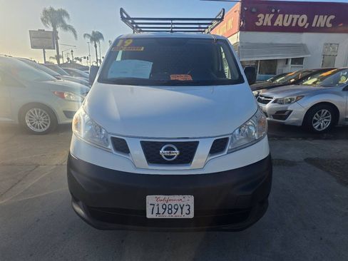 Used 2019 Nissan NV200 S w/ Cruise Control Package FWD image 2