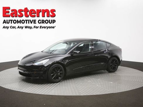 Used 2018 Tesla Model 3 Long Range RWD image 51