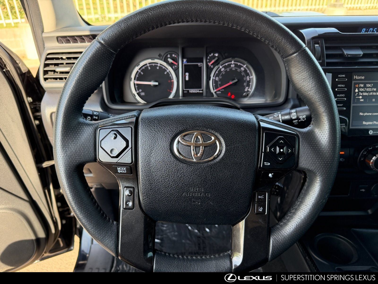 Used 2021 Toyota 4Runner Venture w/ Moonroof Package AWD/4WD image 15