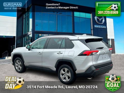 Used 2024 Toyota RAV4 XLE FWD image 4