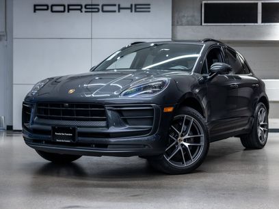 Certified 2022 Porsche Macan w/ Premium Package Plus