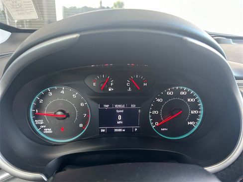 Used 2024 Chevrolet Malibu LT image 18