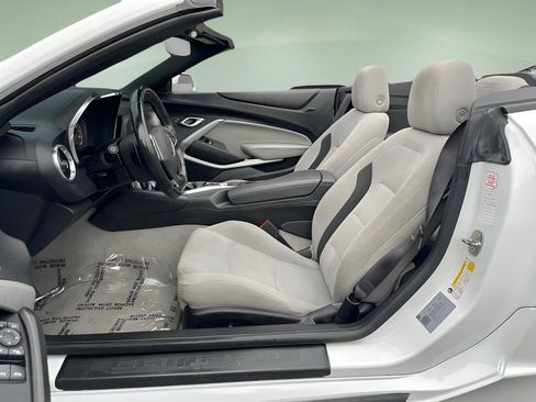 Used 2022 Chevrolet Camaro LT image 14