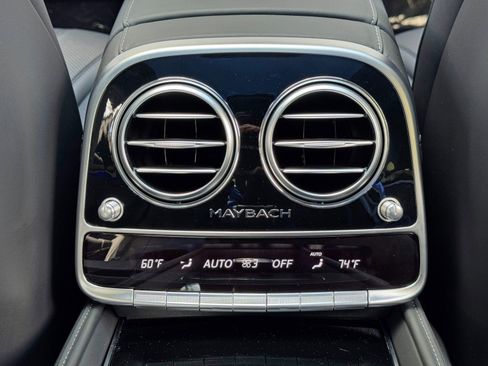 Used 2020 Mercedes-Benz Maybach S 560 4MATIC image 44