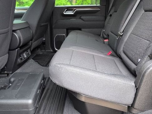 New 2026 Chevrolet Silverado 2500 LT w/ Trail Boss Package AWD/4WD image 7