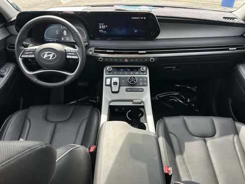Used 2025 Hyundai Palisade XRT AWD/4WD image 3