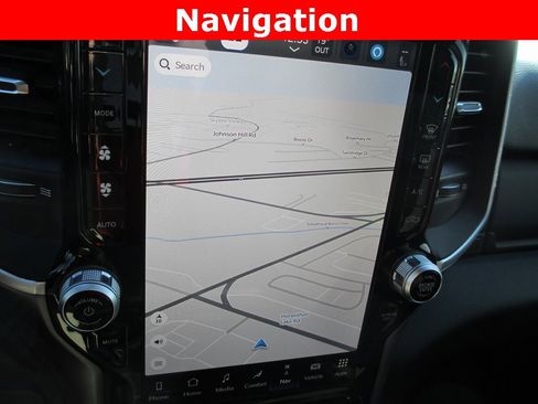 Used 2024 RAM 3500 Big Horn w/ Sport Appearance Package image 15