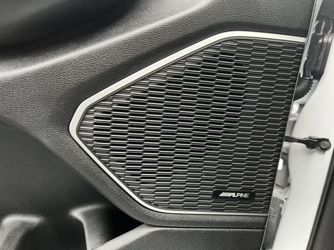 Used 2022 Jeep Grand Cherokee L Limited image 20