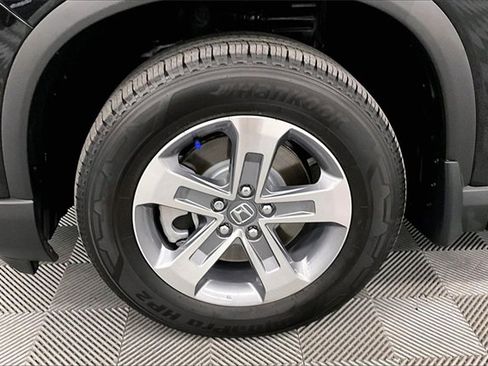 Used 2025 Honda Pilot EX-L image 9