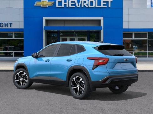 New 2026 Chevrolet Trax RS w/ Driver Confidence Package FWD image 3