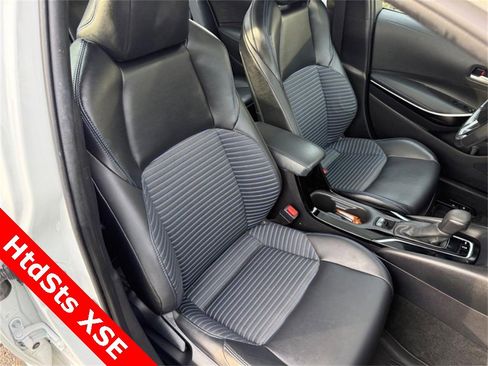 Used 2022 Toyota Corolla XSE image 11