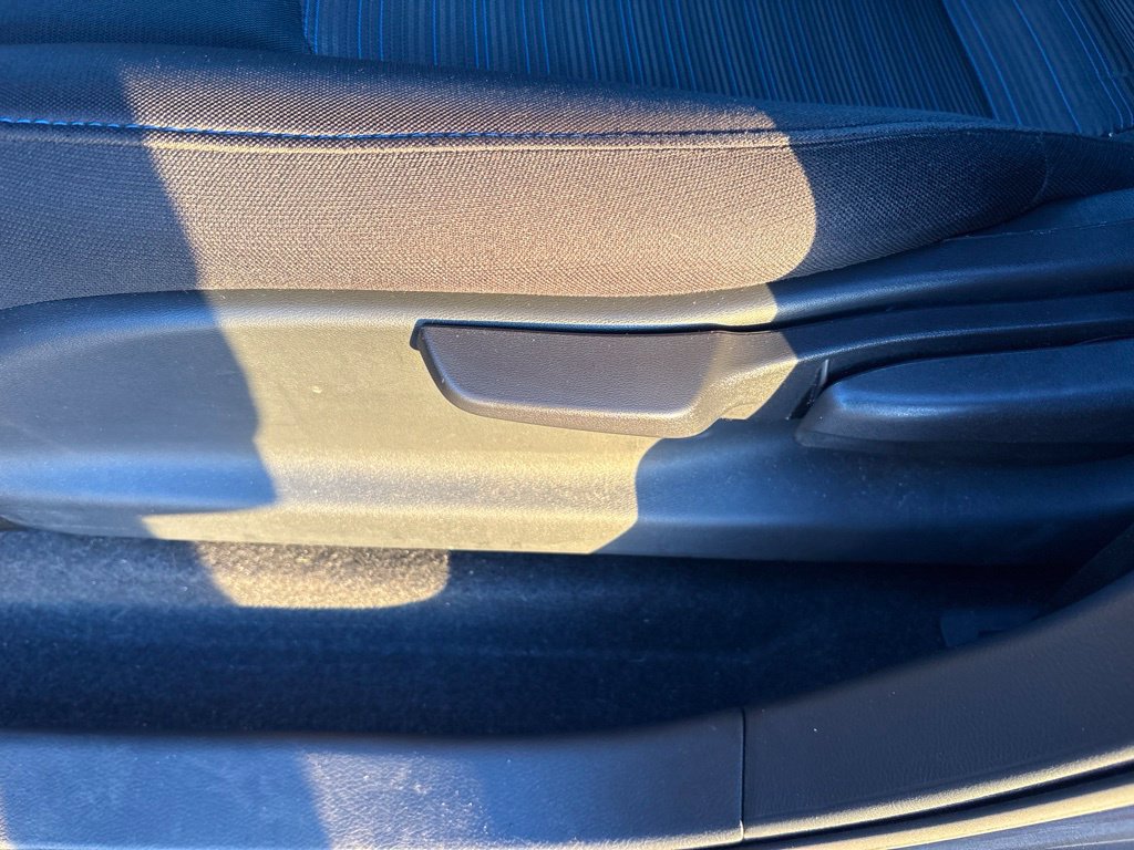Used 2025 Nissan Leaf S FWD image 15