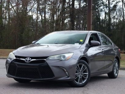 Used 2017 Toyota Camry SE