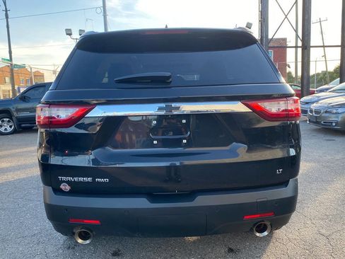 Used 2019 Chevrolet Traverse LT w/ LT Premium Package image 9