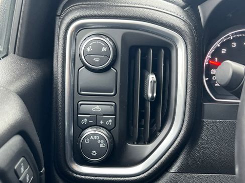 Certified 2019 Chevrolet Silverado 1500 LT w/ Texas Edition image 20