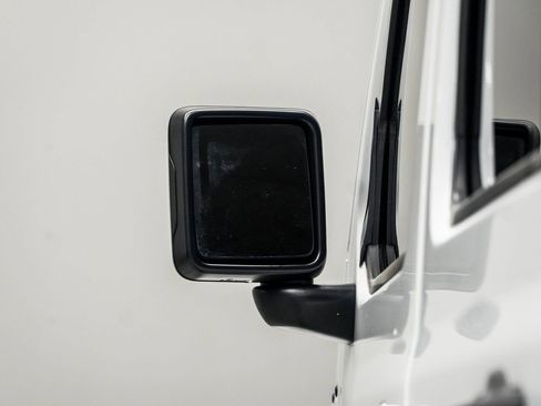 Used 2023 Jeep Gladiator Overland w/ LED Lighting Group image 13