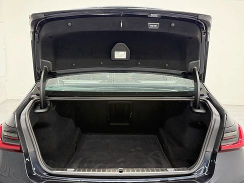 Used 2022 BMW 750i xDrive w/ Luxury Rear Seating Package image 42