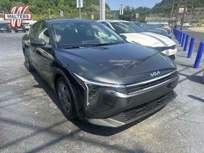New 2026 Kia K4
