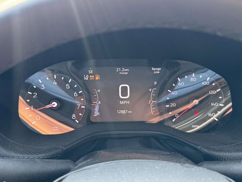 Used 2025 Jeep Compass Limited w/ Sun & Sound Group AWD/4WD image 24