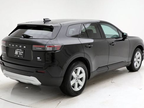 Used 2024 Honda Prologue EX image 8