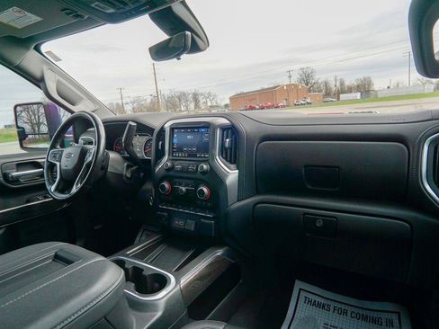 Used 2022 Chevrolet Silverado 2500 LTZ w/ LTZ Plus Package AWD/4WD image 16