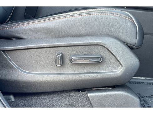 Certified 2025 Honda Pilot TrailSport image 24