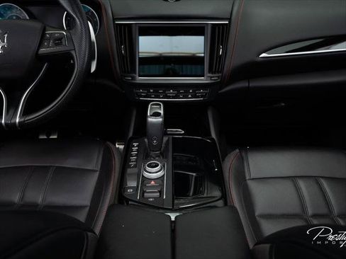 Used 2022 Maserati Levante Modena AWD/4WD image 33