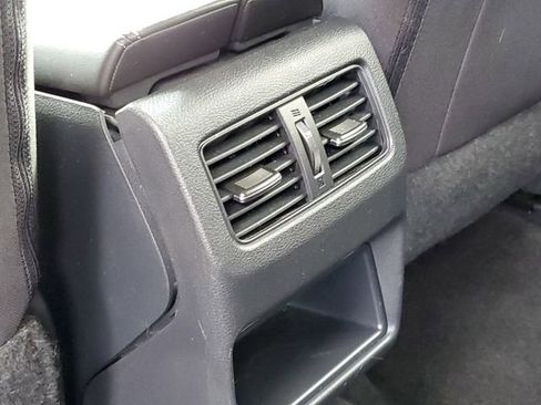 Used 2021 Nissan Rogue S AWD/4WD image 11