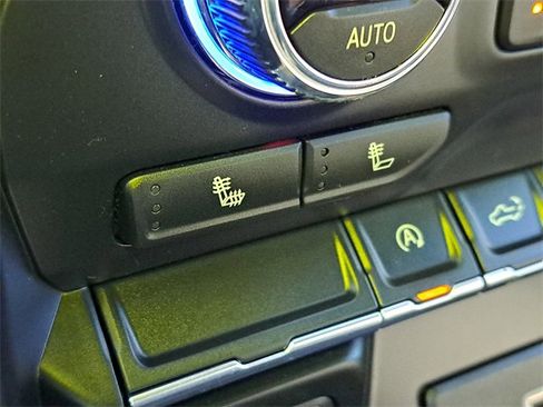 Used 2021 GMC Sierra 1500 Elevation w/ Preferred Package image 24