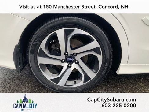 Used 2022 Subaru Legacy Limited image 7