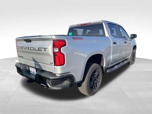 Used 2021 Chevrolet Silverado 1500 LT Trail Boss w/ Bed Protection Package AWD/4WD image 2