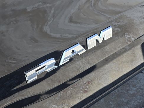 New 2026 RAM 1500 Laramie AWD/4WD image 7