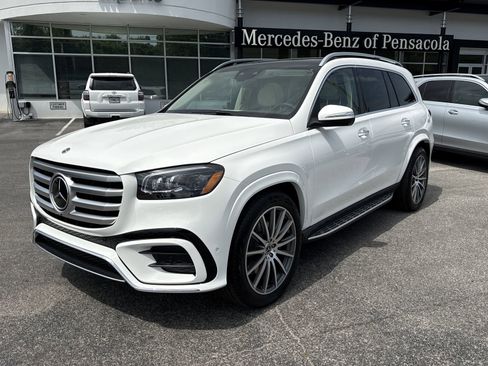 New 2026 Mercedes-Benz GLS 450 4MATIC image 1