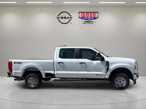 Used 2024 Ford F250 XL w/ FX4 Off-Road Package AWD/4WD image 2