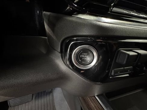 Used 2025 Chevrolet Silverado 2500 LT w/ All Star Edition AWD/4WD image 22