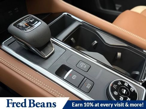New 2026 Nissan Pathfinder Platinum AWD/4WD image 26