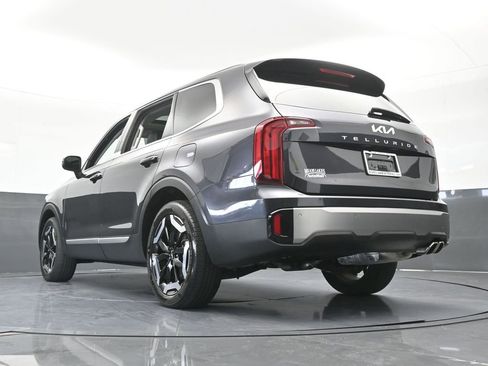 Used 2025 Kia Telluride S FWD image 69