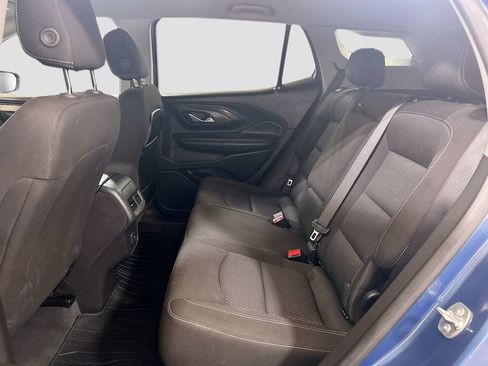 Used 2024 GMC Terrain SLE w/ Driver Convenience Package FWD image 21