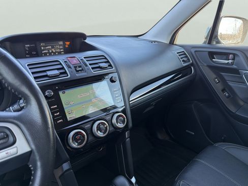Used 2017 Subaru Forester 2.5i Touring image 28