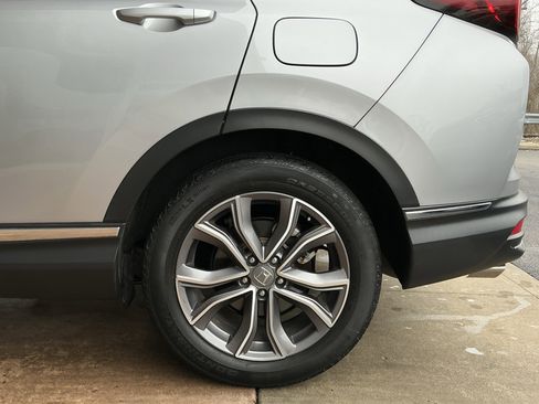 Used 2020 Honda CR-V Touring image 23