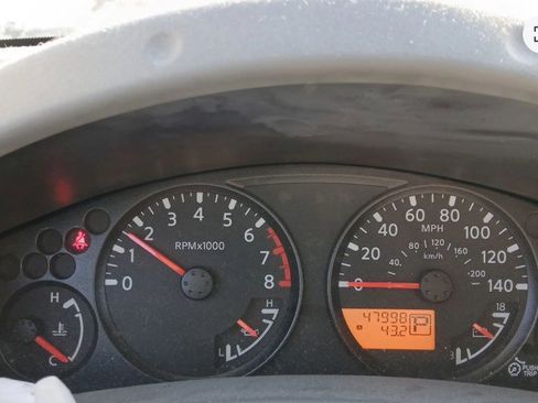 Used 2013 Nissan Frontier SV w/ SV Value Truck Pkg image 5