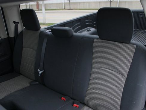 Used 2012 RAM 3500 ST w/ Chrome Appearance Group image 31