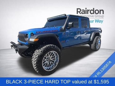 Used 2024 Jeep Gladiator Rubicon w/ Convenience Group AWD/4WD image 3