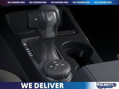New 2025 Ford Bronco Outer Banks AWD/4WD image 17