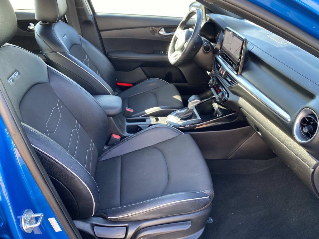 Used 2023 Kia Forte GT-Line w/ GT-Line Premium Package FWD image 22