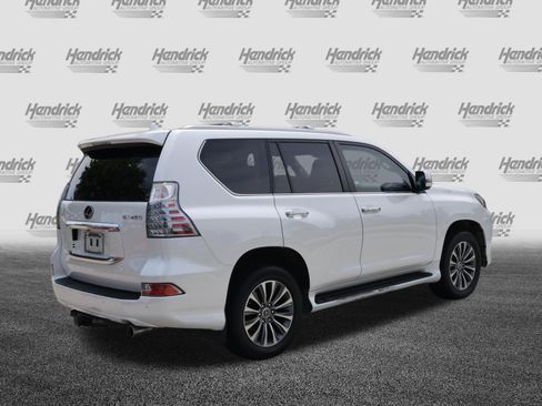 Certified 2023 Lexus GX 460 Luxury w/ Accessory Package AWD/4WD image 9