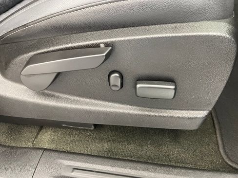 Certified 2016 Chevrolet Colorado Z71 AWD/4WD image 6